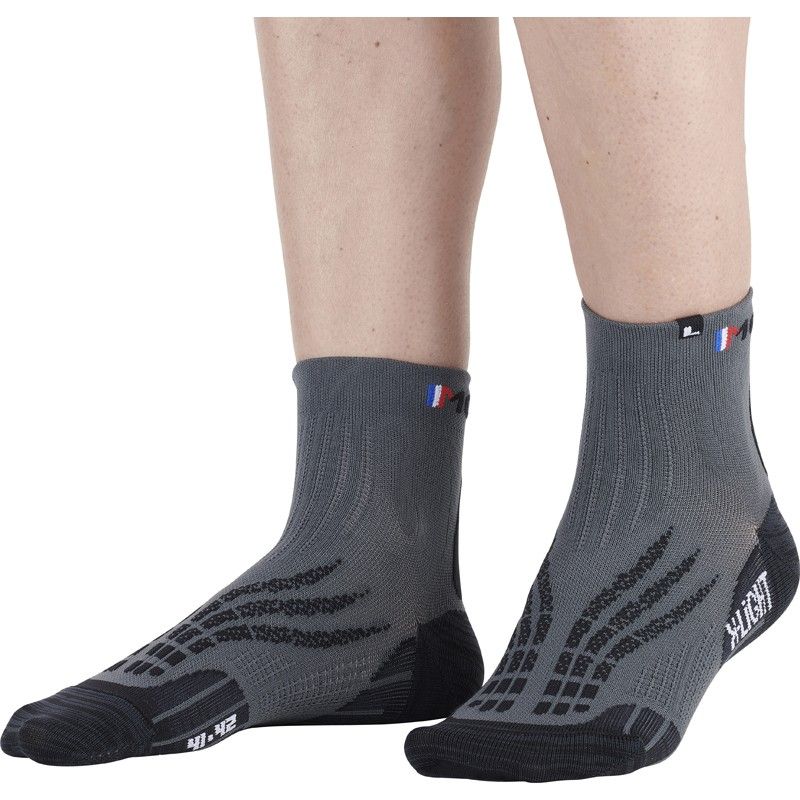 Calcetines Trail/Running Monnet Run X-light (GRIS NEGRO)