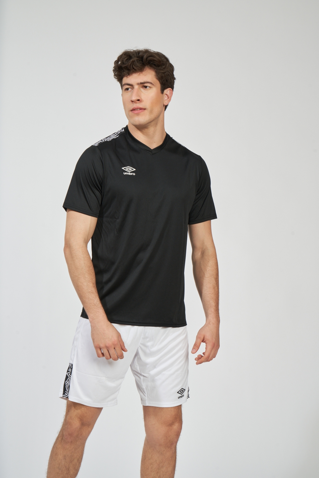 Camiseta Umbro Baikal Black