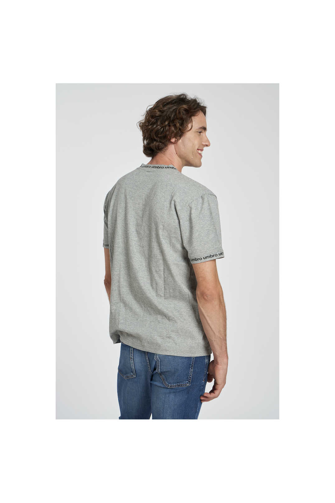 Camiseta Umbro Fornax Gris