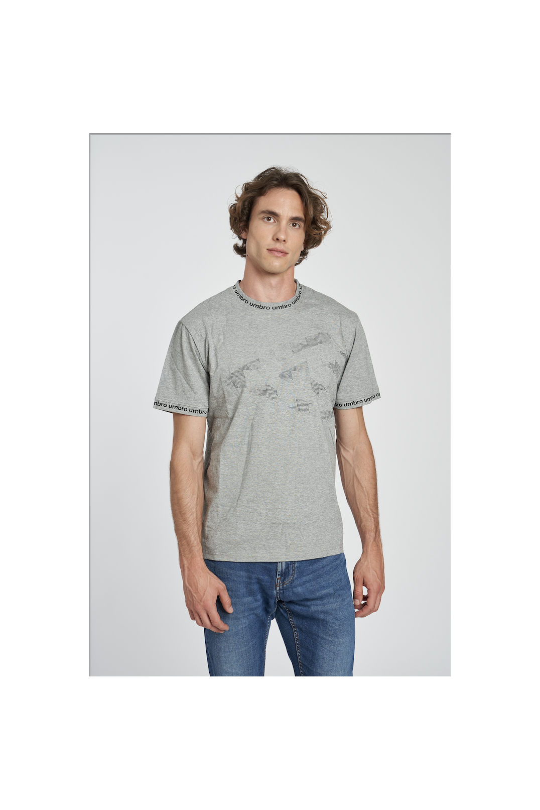 Camiseta Umbro Fornax Gris