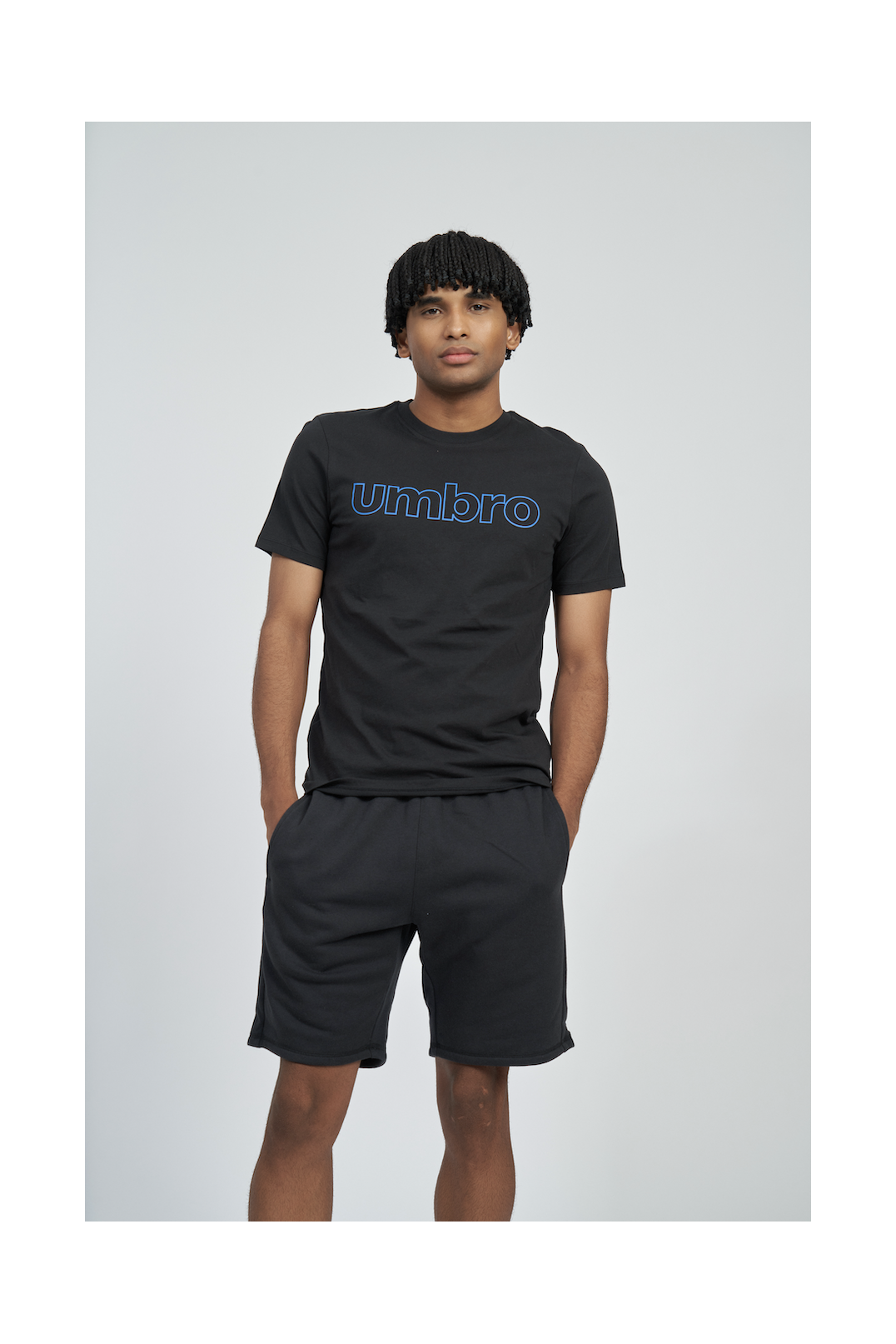 CAMISETA UMBRO FW LINEAR LOGO GRAPHIC TEEBLACK