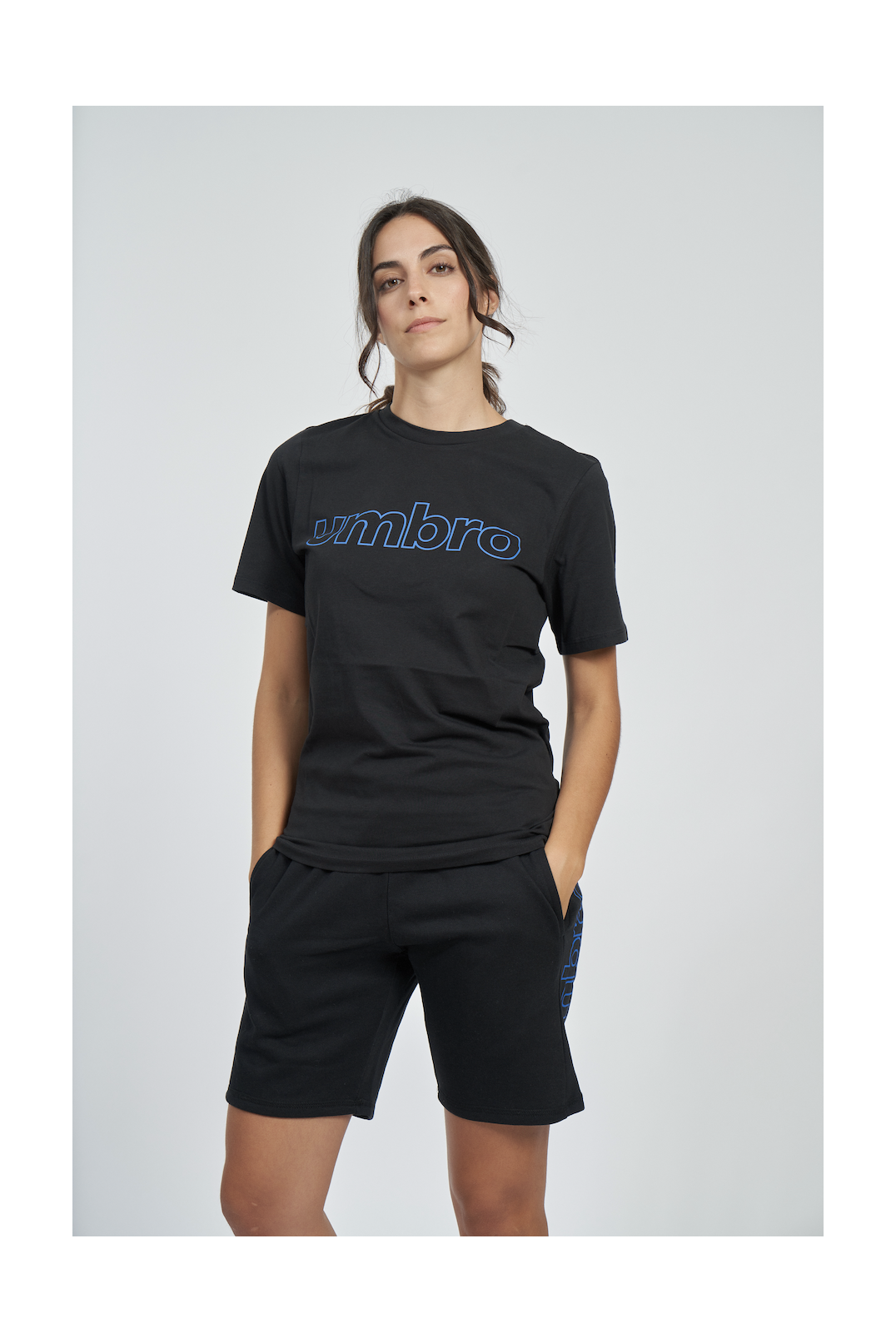 CAMISETA UMBRO FW LINEAR LOGO GRAPHIC TEEBLACK