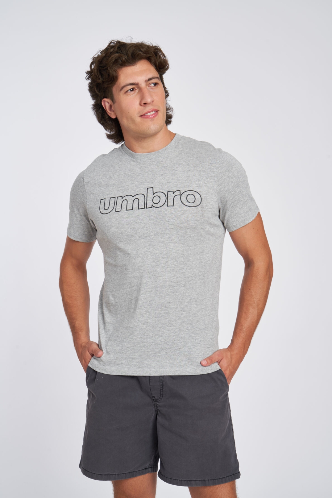 CAMISETA UMBRO FW LINEAR LOGO GRAPHIC TEEGREY MARL