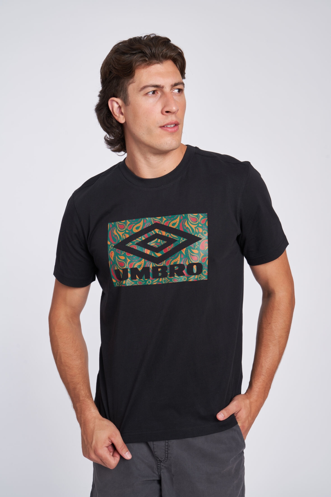 Camiseta Umbro Paisley Graphic Tee Black