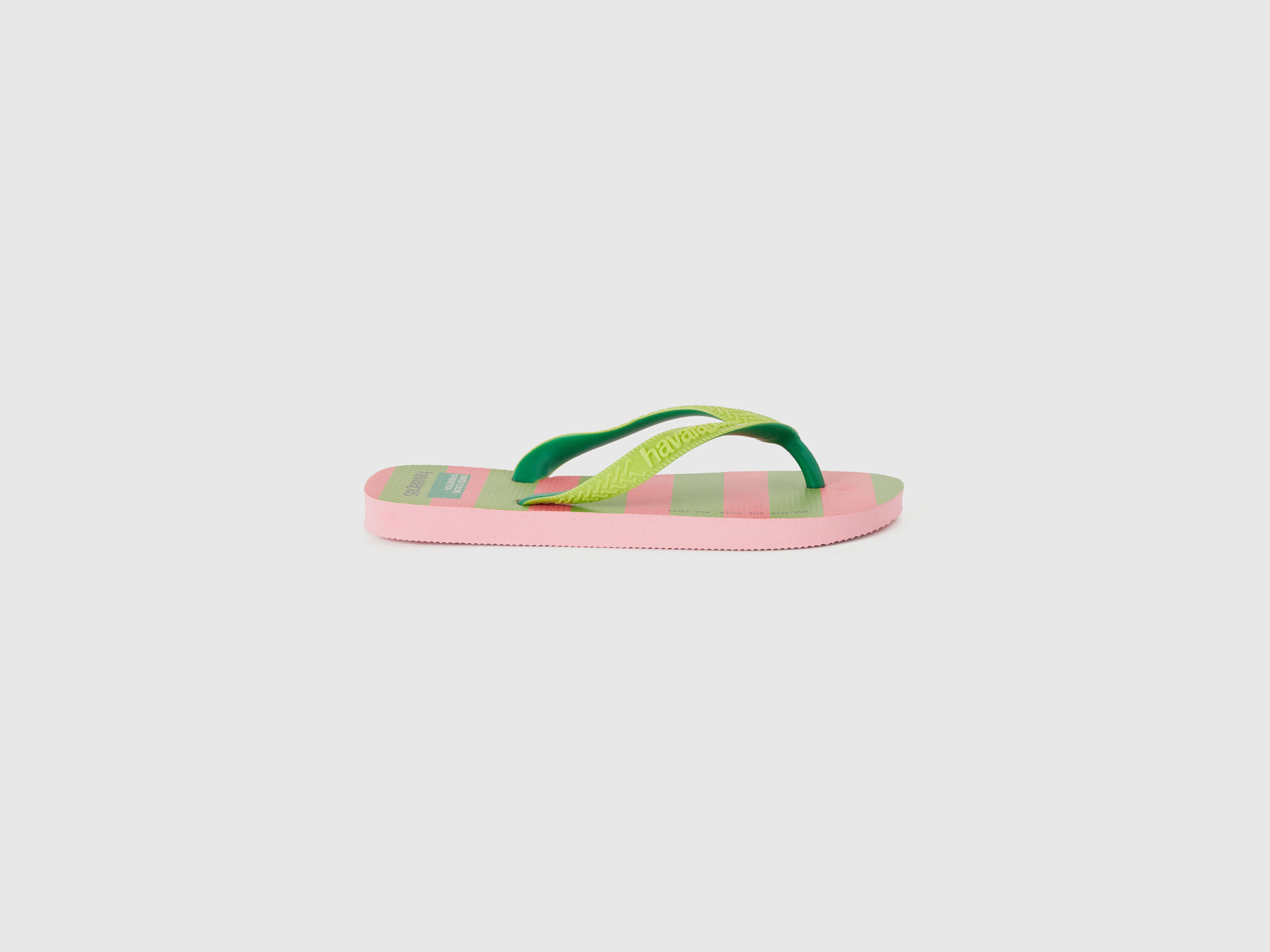 Chanclas Havaianas de rayas rosas y verde claro