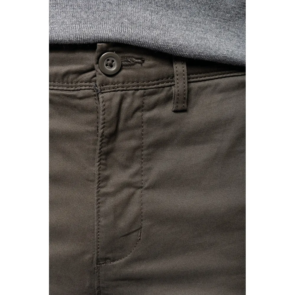 K748-PANTALÓN CHINO PREMIUM