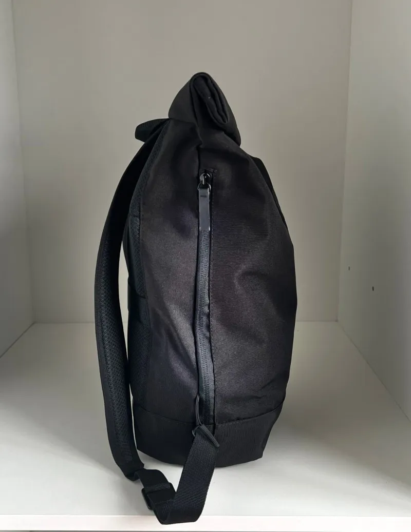 Mochila hidrófuga Lasal BLACK negro