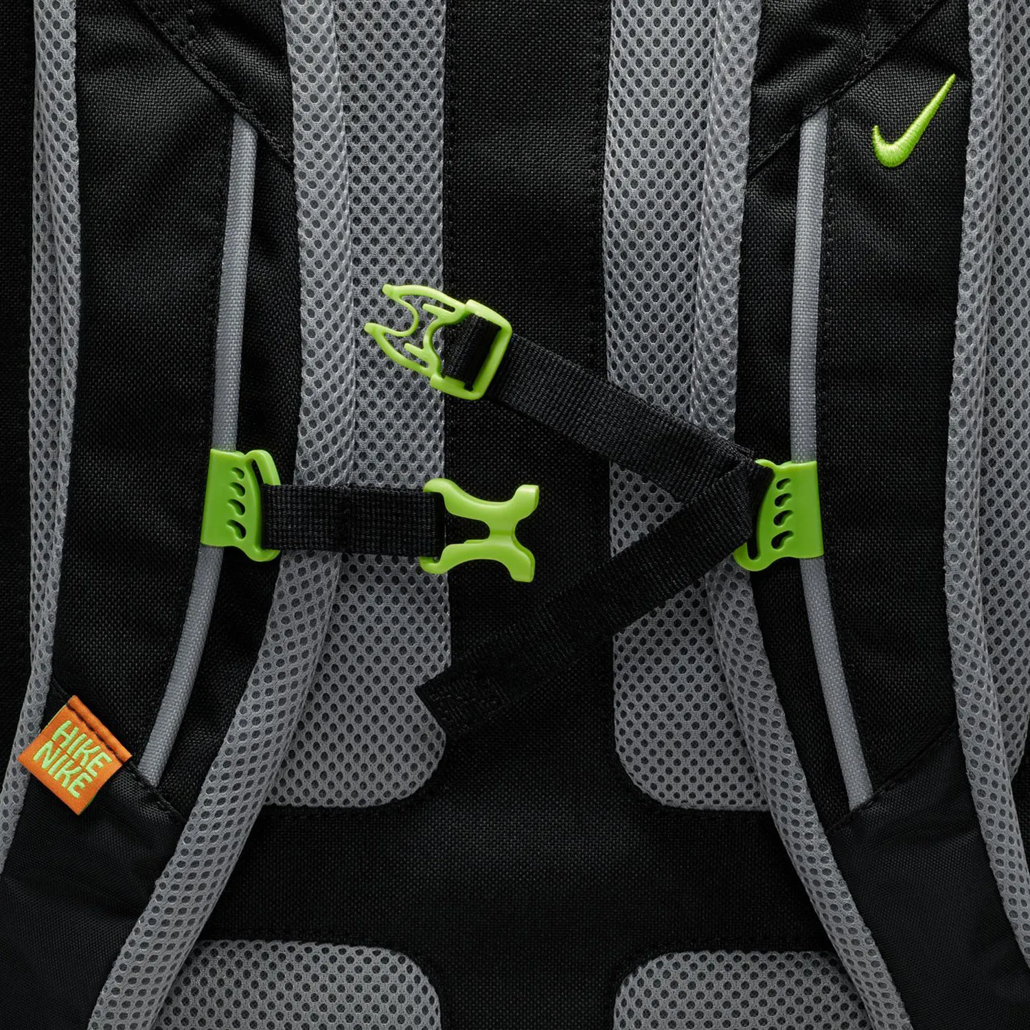 Mochila Nike Hike Day Pack