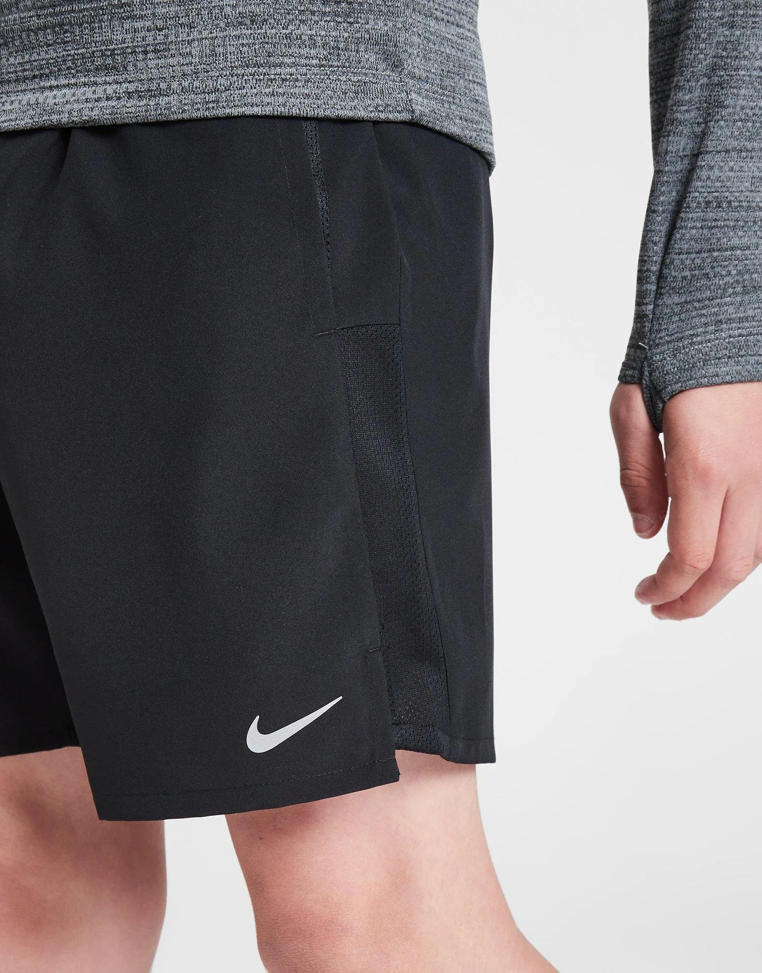 Nike pantalón corto Challenger júnior