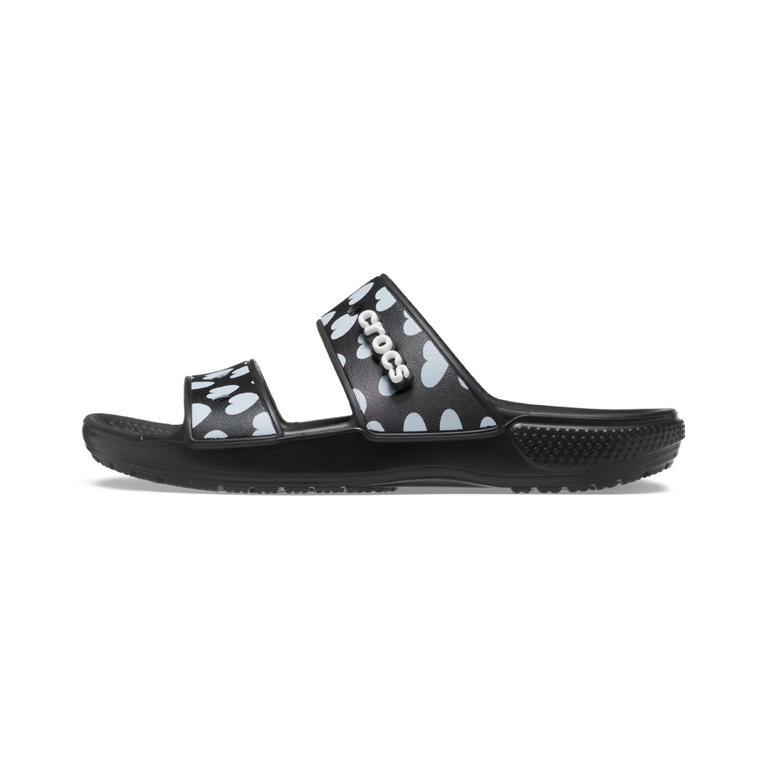 Sandalia Crocs Classic Heart Print Black/White