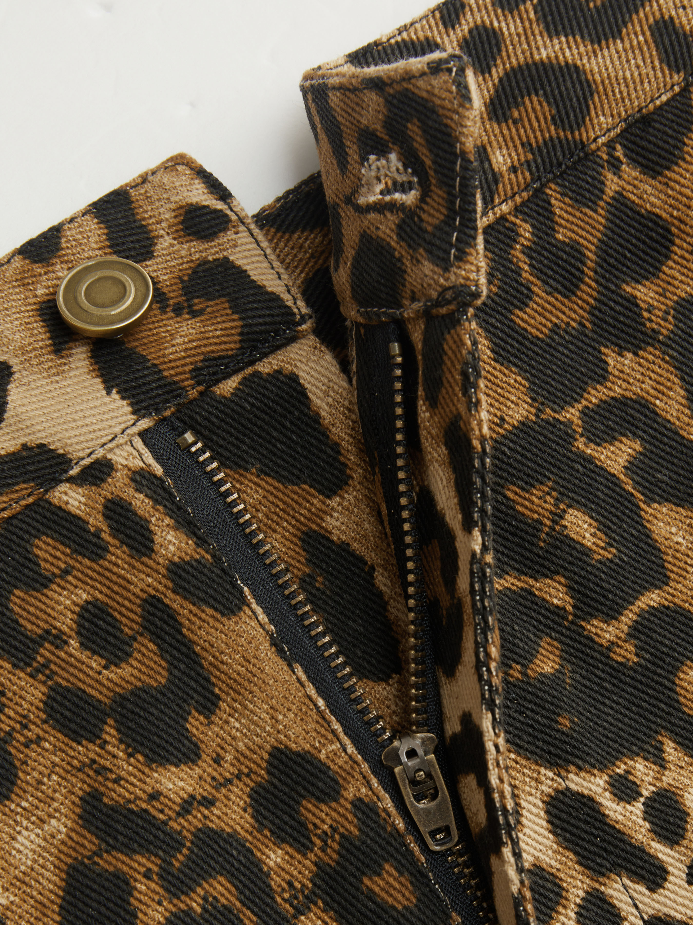 Shorts Leopard de Tiro Medio Tejidos Curvy