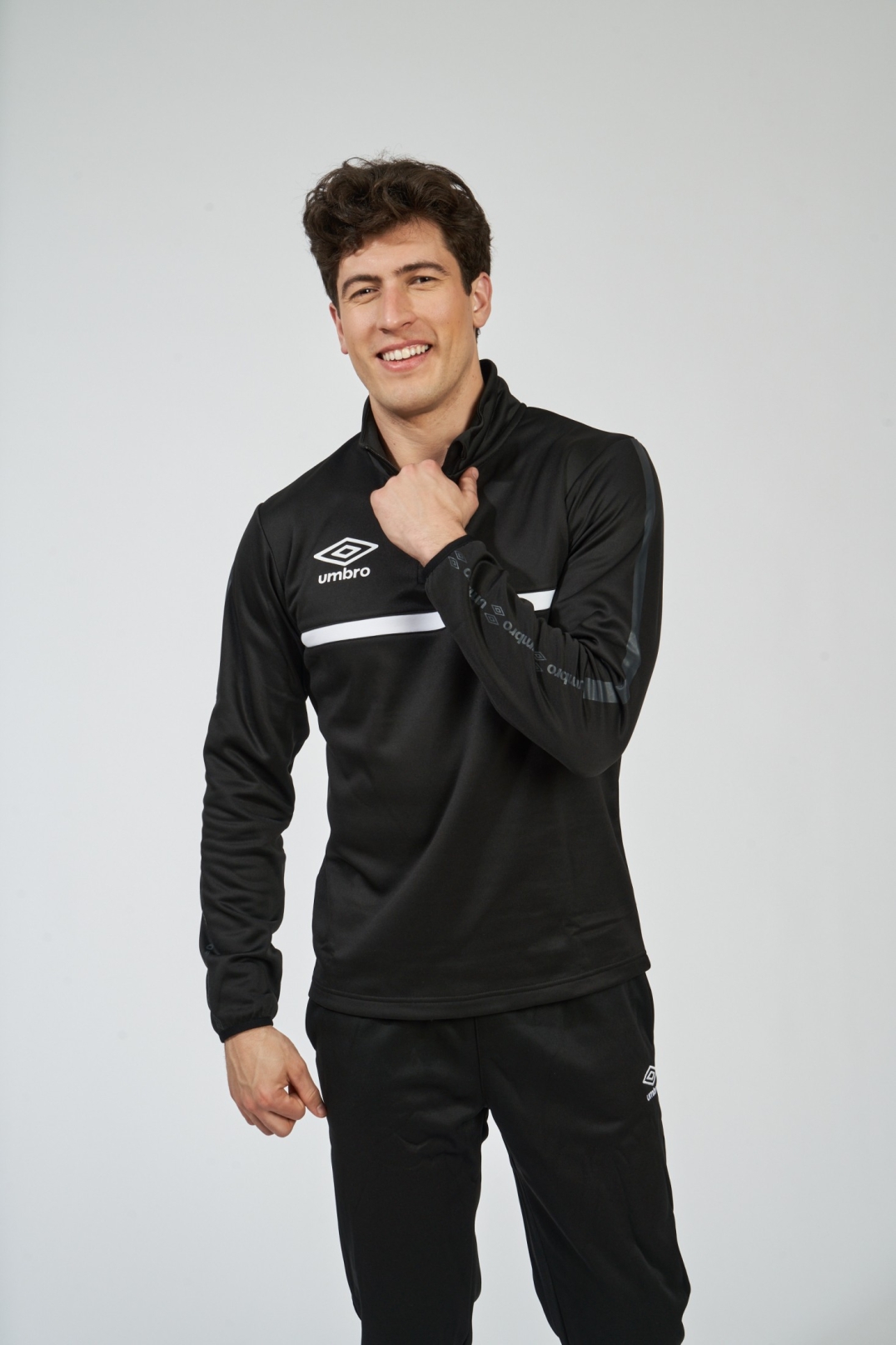 Sudadera Umbro Lunda Negro