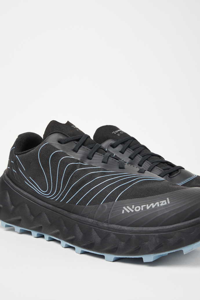 Tomir Waterproof <span class=style_codeDescription__npOAz>Zapatillas running impermeables negras para hombre</span>