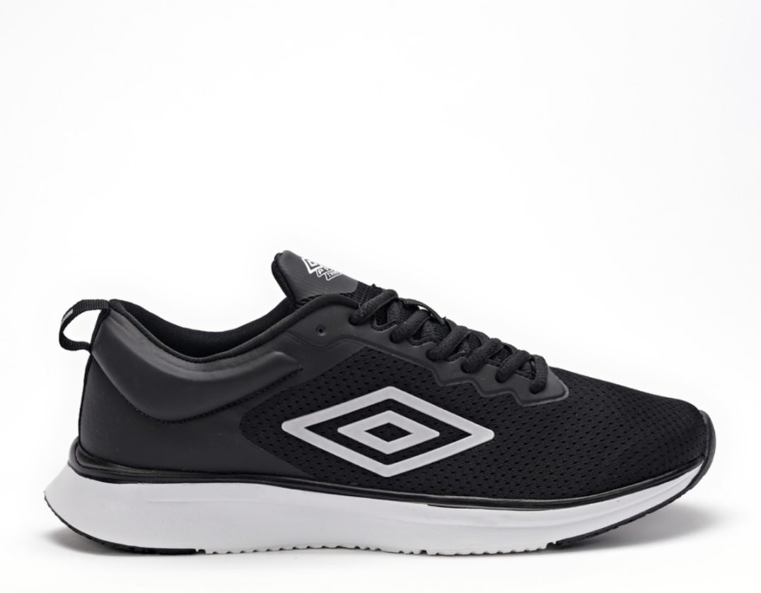 Zapatilla Umbro Cadence Black / White