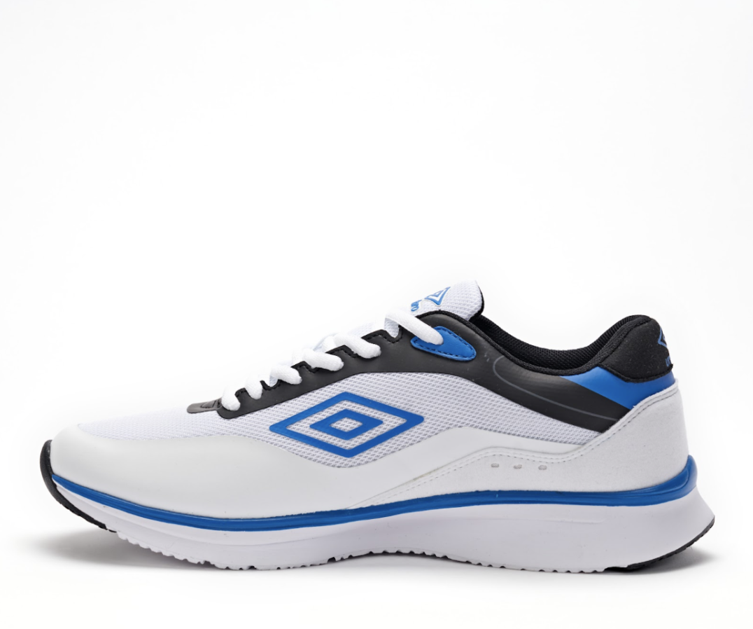 Zapatilla Umbro Priam White / Mid Blue / Black