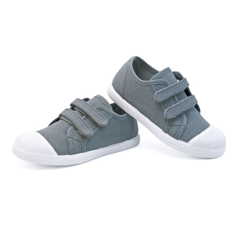 Zapatillas niños con puntera